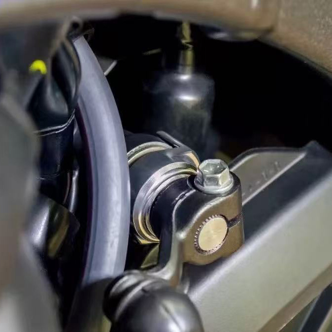 ขายึดชุดเกียร์มอเตอร์ไซค์ R1/R - Motorcycle Gear Guide บทวิจารณ์และราคา